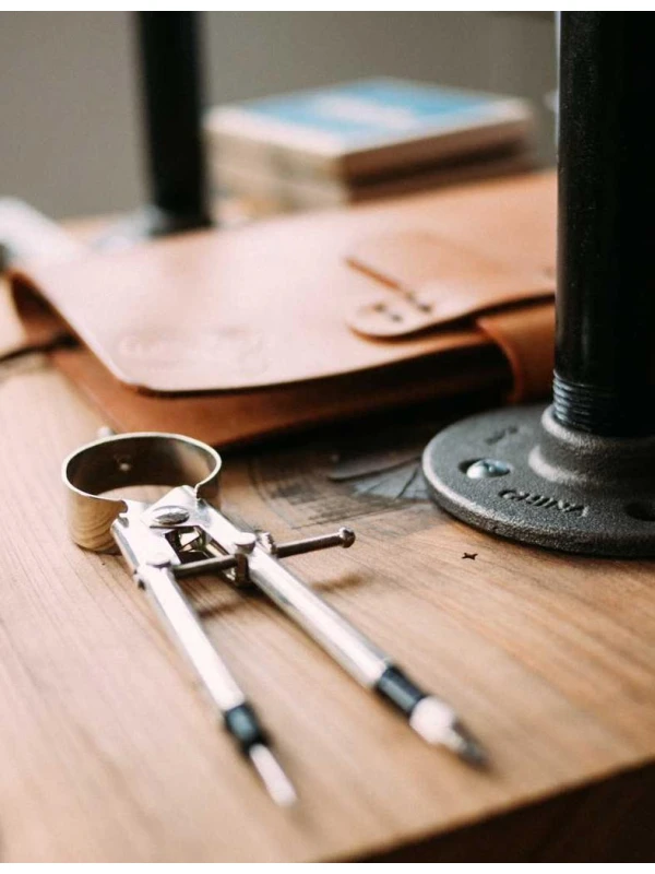 Rhodochiton atrosanguineus - Conti, Riva e De Santis e figli 