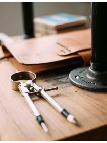 Rhodochiton atrosanguineus - Conti, Riva e De Santis e figli 